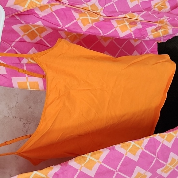 ๐งก๐ฉท VICTORIA'S SECRET Flannel Pink/Orange ARGYLE Pajama Set ๐ฉท๐งก - Picture 3 of 13